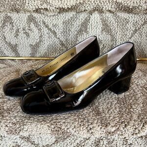 Vintage Bruno Magli Classic Black Patent Leather Pumps Heels Shoes Size 7.5 AA